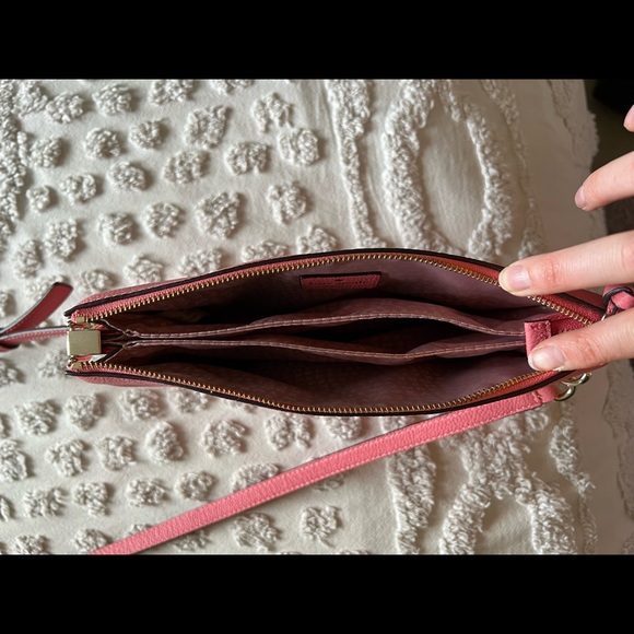 Kate Spade Crossbody - Picture 4 of 7